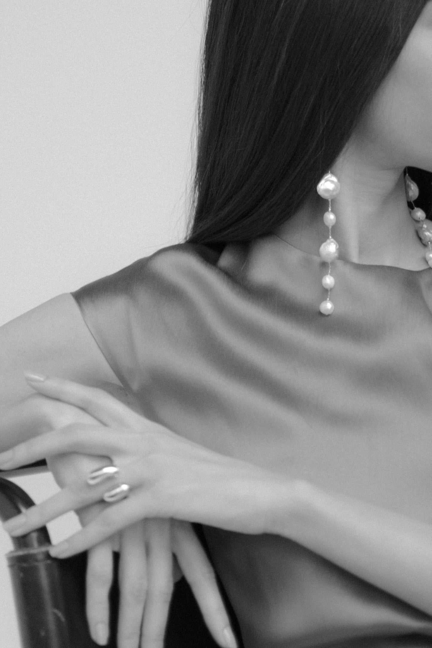 Double Figure Ring