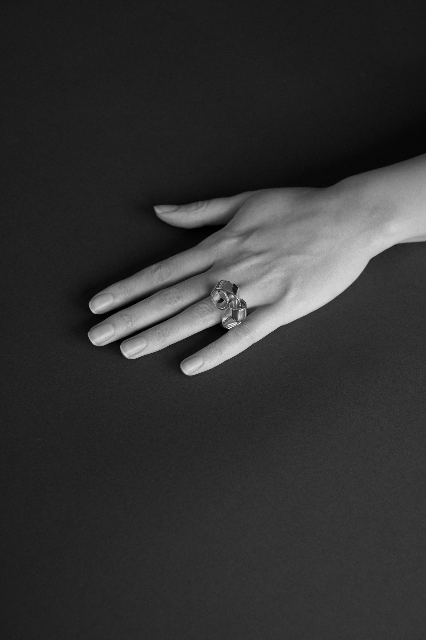 Thick Tendril Ring