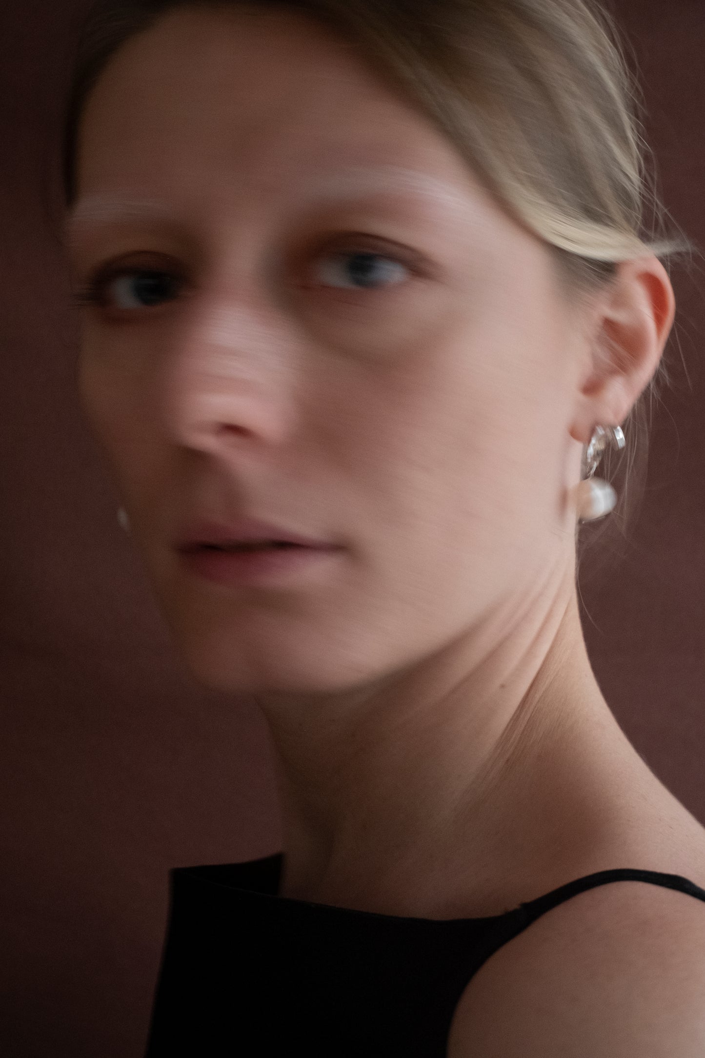 Mini Tendril Earrings w/Pearl