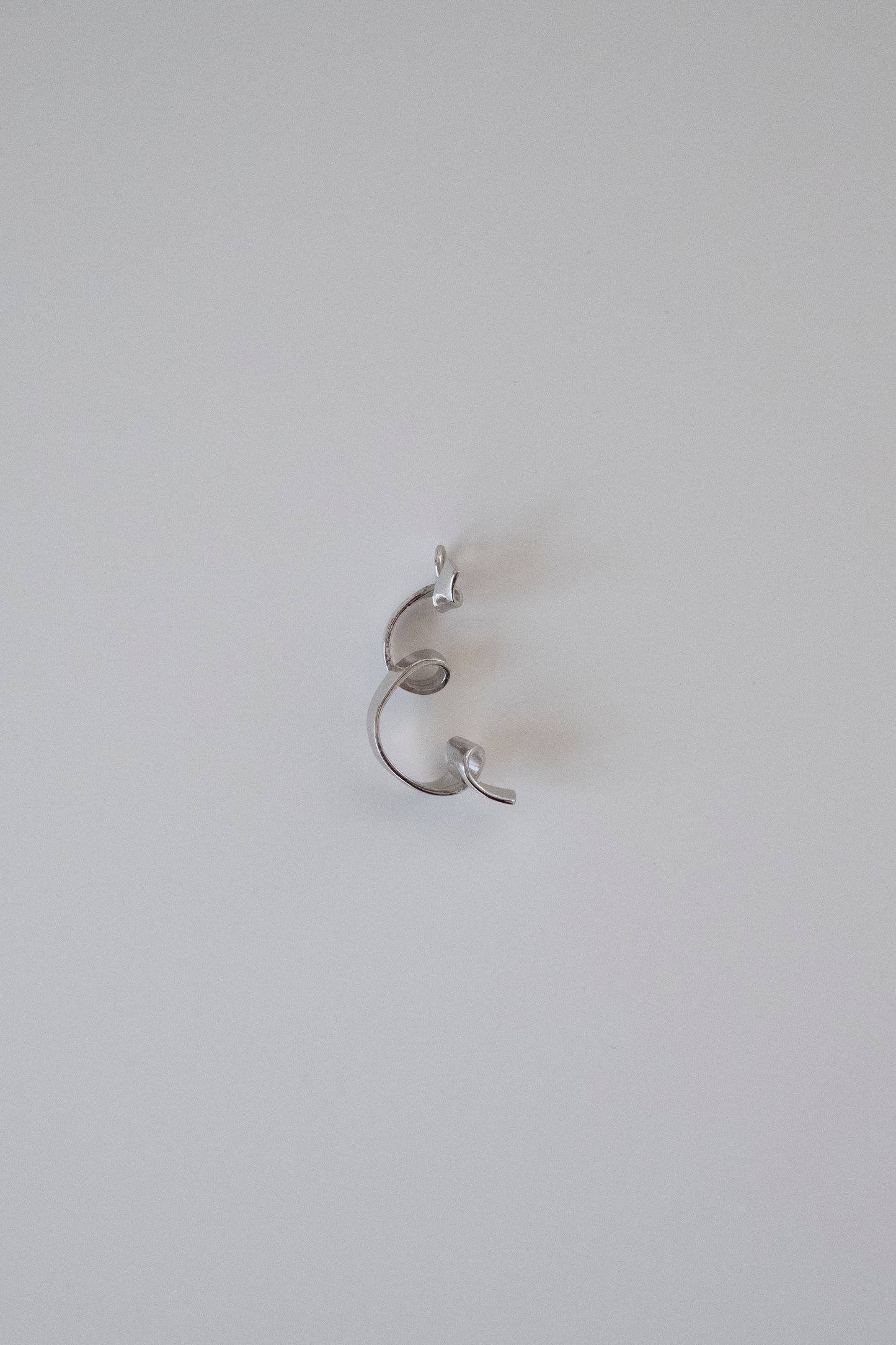 Letter E