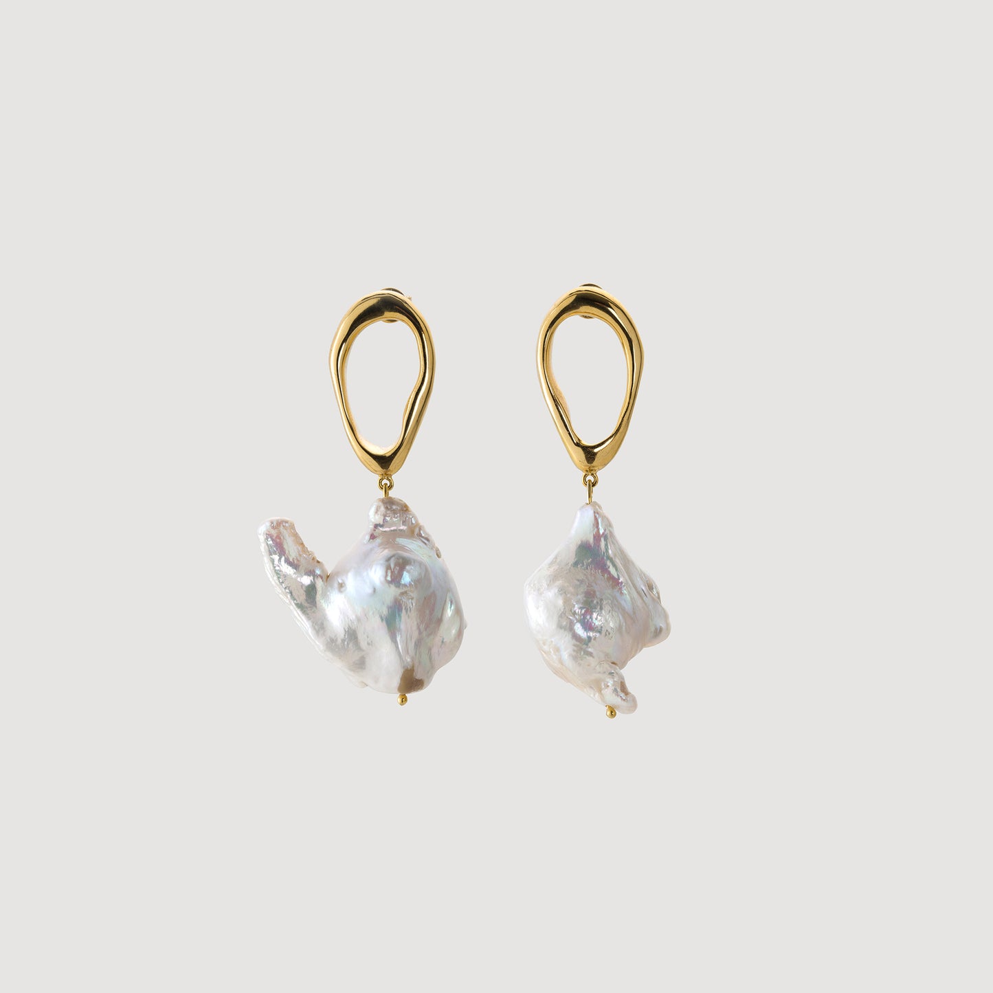 Drop Earrings w/Baroque Pearl - Gold