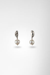 Pebble Studs with Pearl