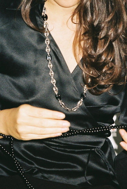 Onyx Sailor Mesh Chain Necklace
