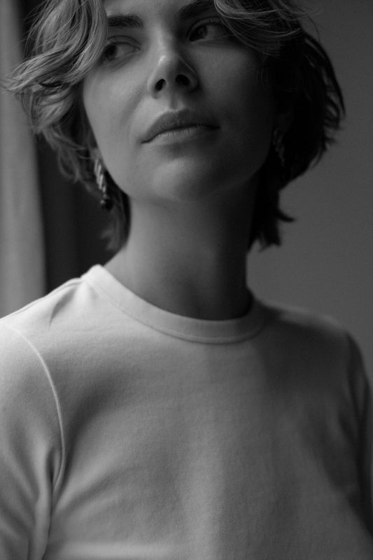 Wave Earrings w/Onyx