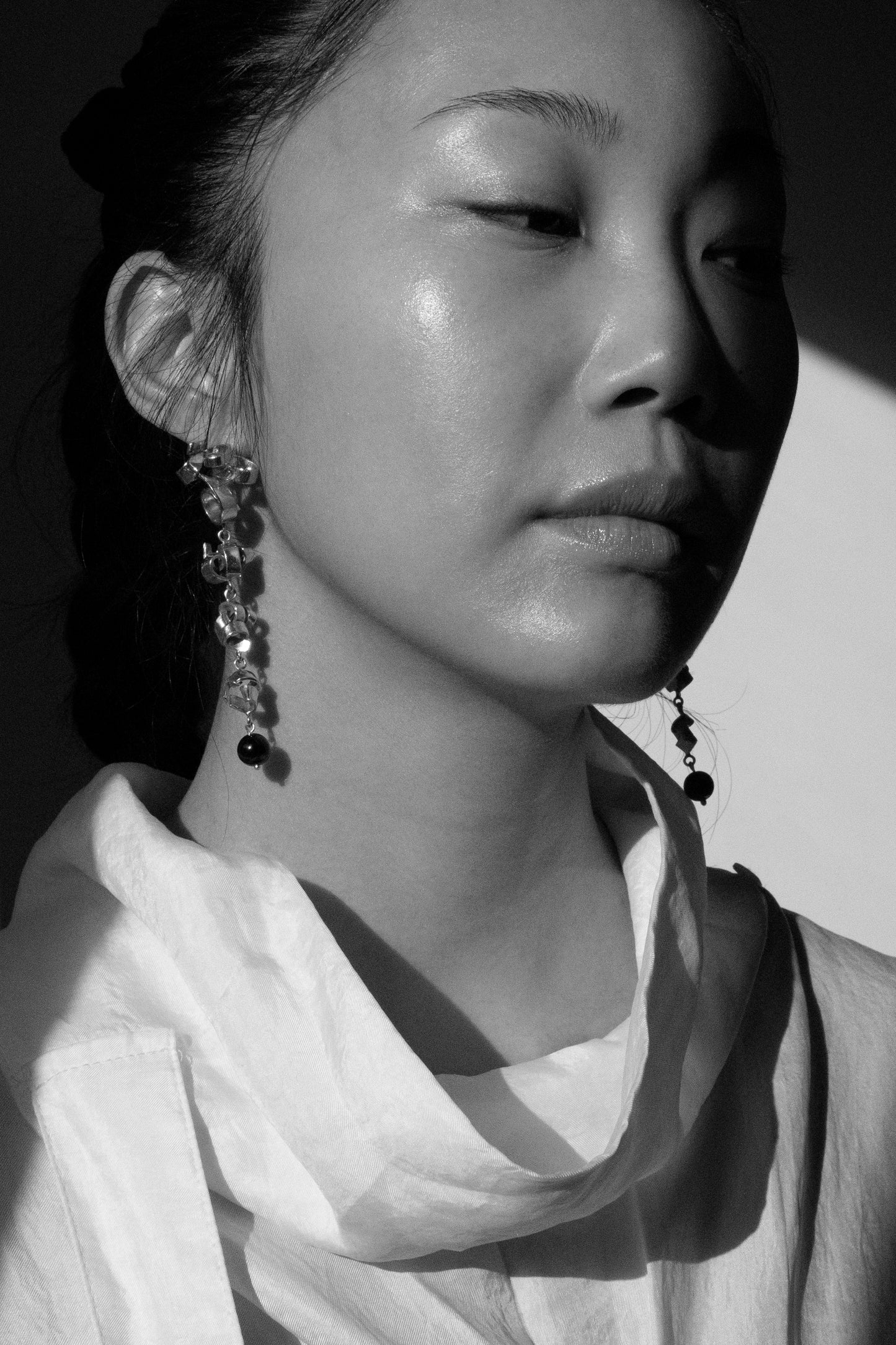 Tendril Earrings w/Onyx