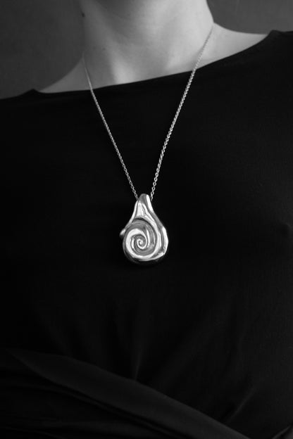 Nautilus Pendant Necklace