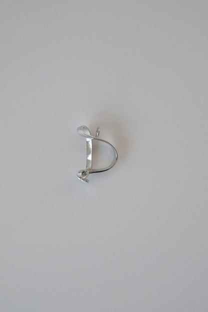 Letter D