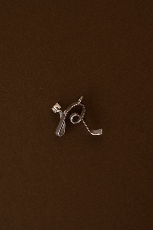 Letter R