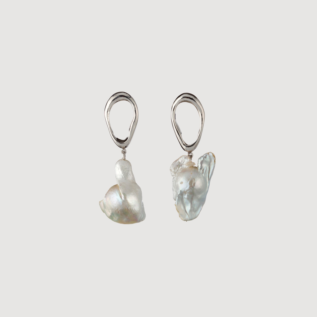 Drop Earrings with Baroque Pearl