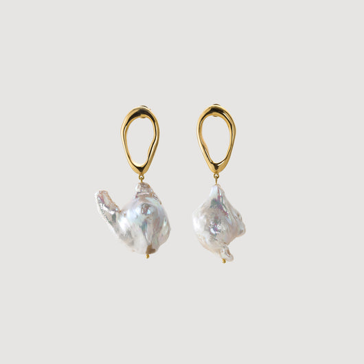 Drop Earrings w/Baroque Pearl - Gold